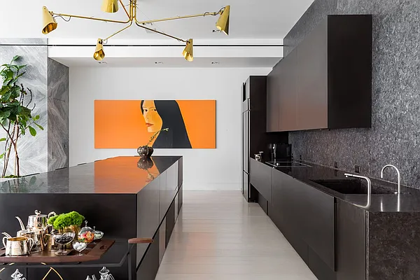 Sold by Compass | media 20