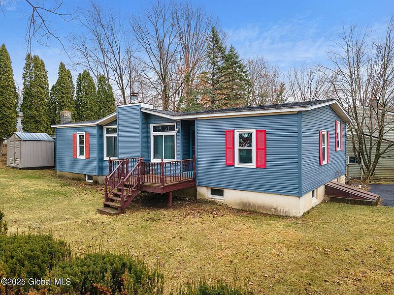 2nd image of 31 Penny Lane