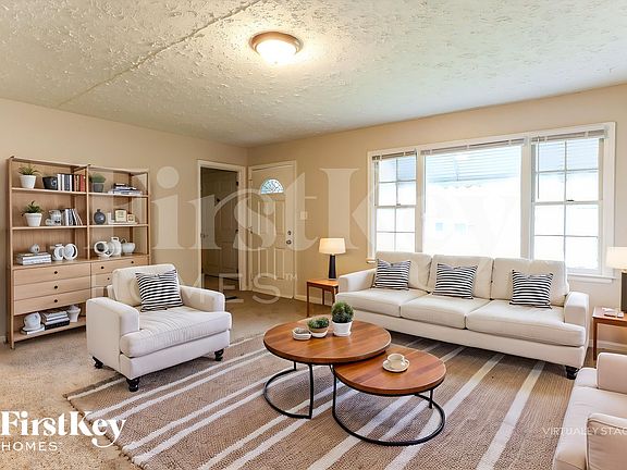 4th image of 2276 Dauphine St