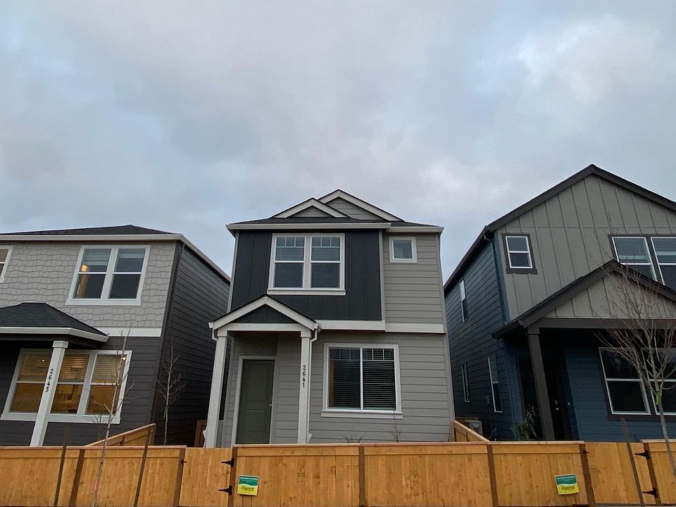 1st image of 2641 NE 115th Pl
