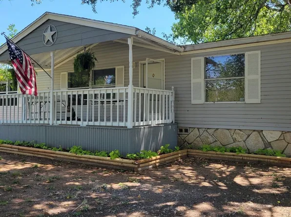 1629 E Apache Trl, Granbury, TX 76048