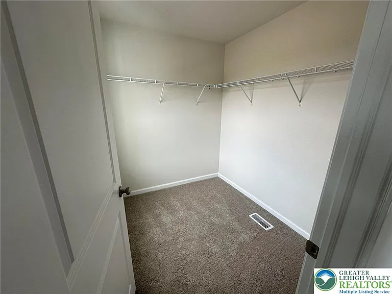 1278 Susan Cir — Photo 22