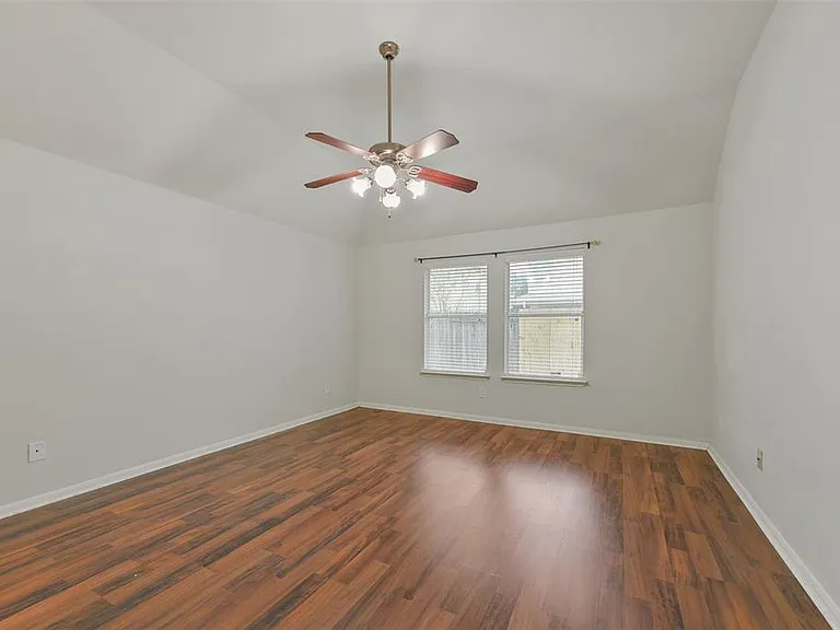 9523 Wyatt Oak Ln — Photo 14