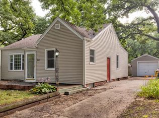 2617 33rd St, Des Moines, IA 50310