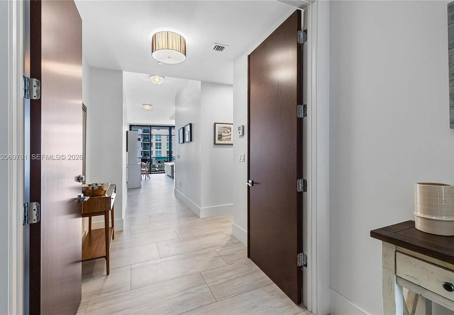 Palms On Venice Condo — Photo 4