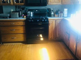 673 Rowelyn Ave, Sheffield Lake, OH 44054