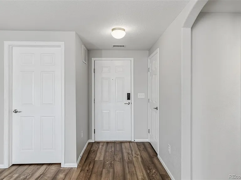 17525 Wilde Ave #208 — Photo 7