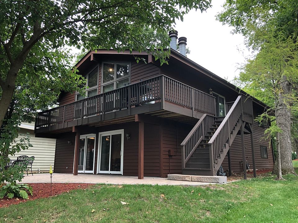 1st image of 310 Lake Shore Dr