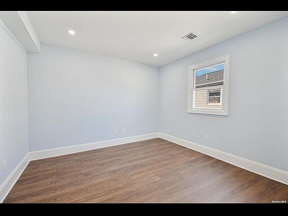 2nd image of 146 N Central Ave Floor 2