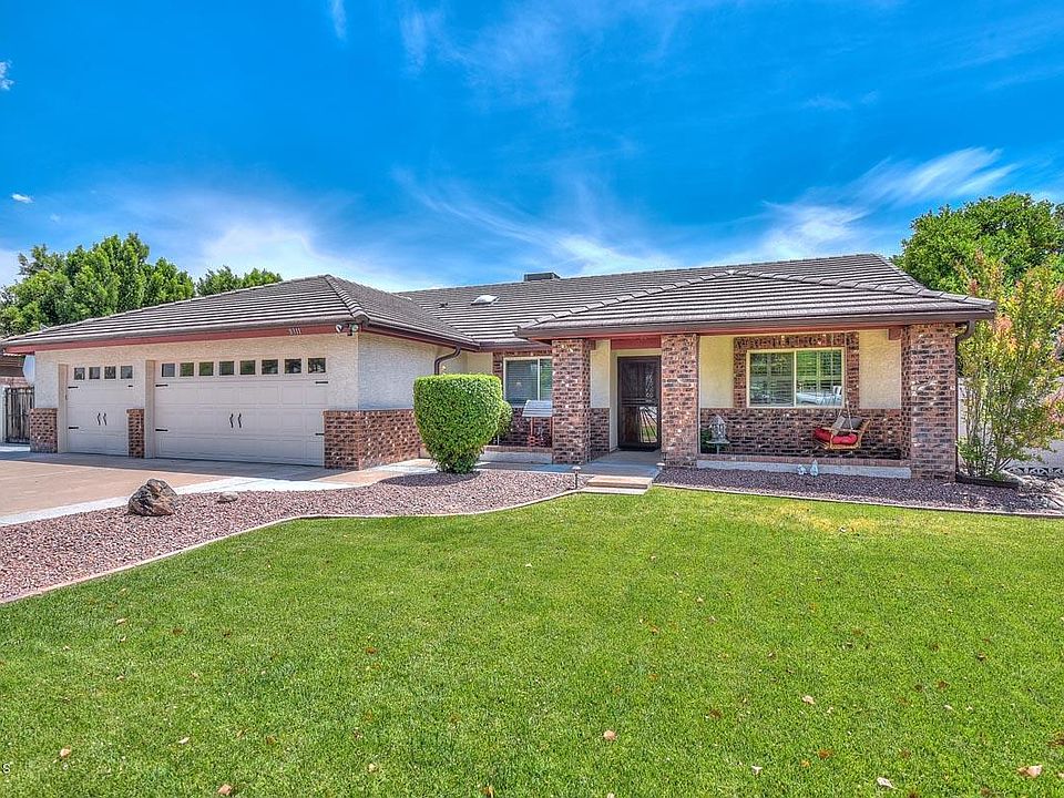 1st image of 8311 W Foothill Dr