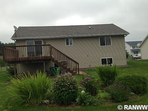 3rd image of 1824 Sherwood Blvd