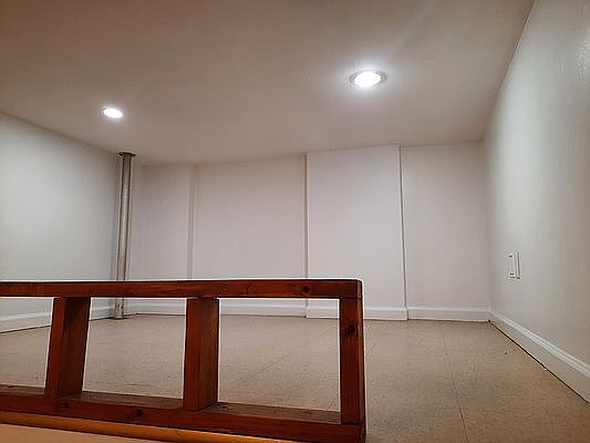 5th image of 2228 Amsterdam Ave #1A