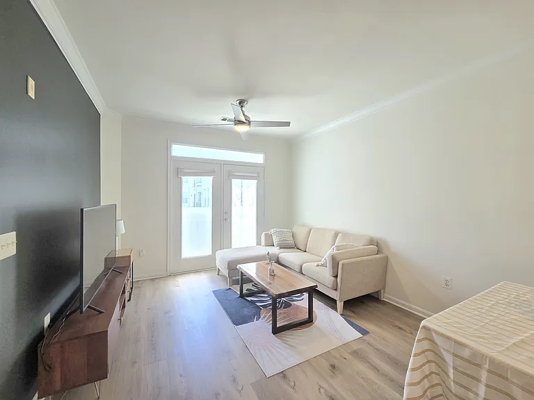 2791 Centerboro Dr #290 — Photo 16