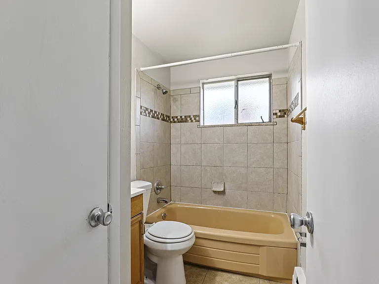 1213 Vance St — Photo 25