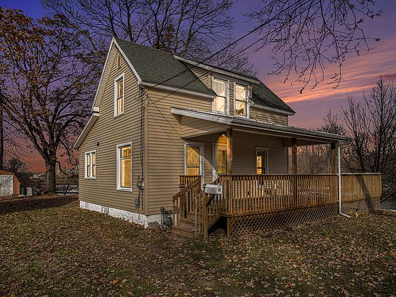 3rd image of 43 Sisson Ave