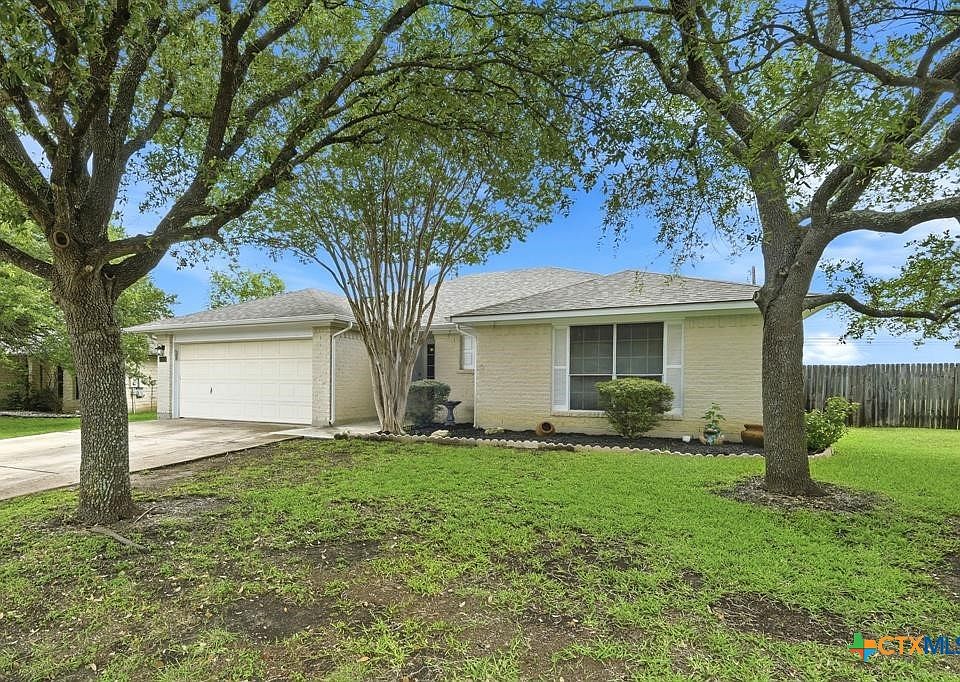 1st image of 1005 Rolling Ridge Dr