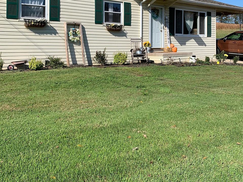 2nd image of 5709 Nails Creek Rd
