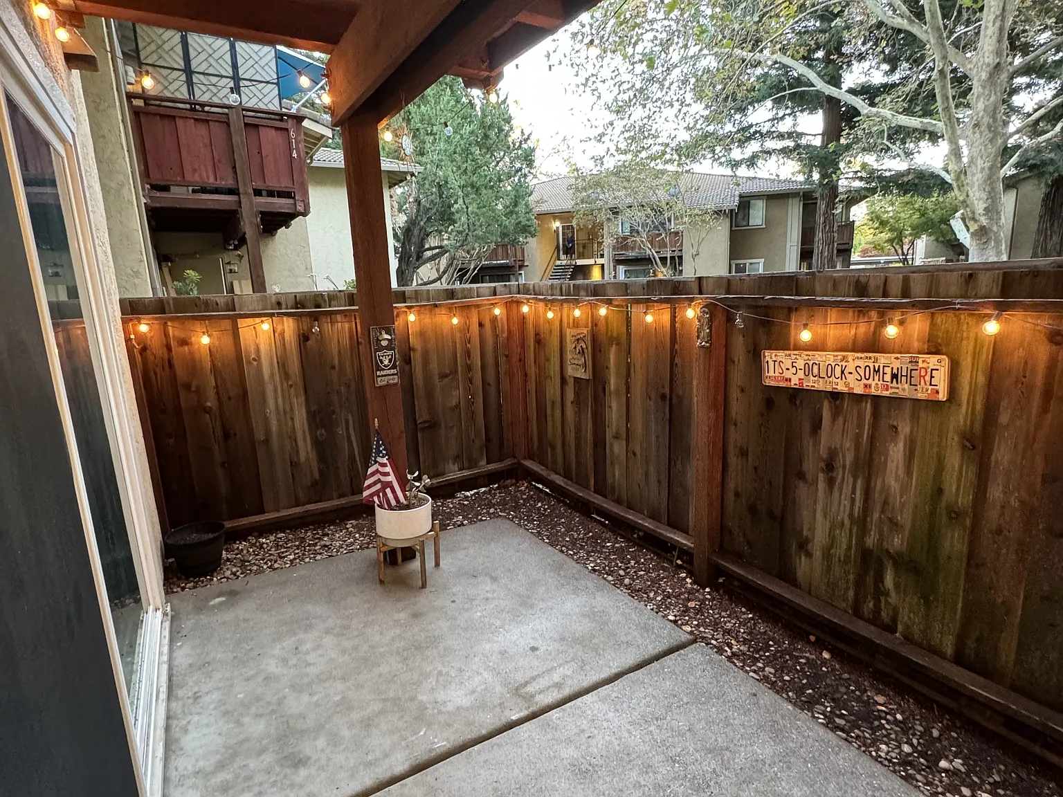 604 Arcadia Drive - 1 — Photo 1