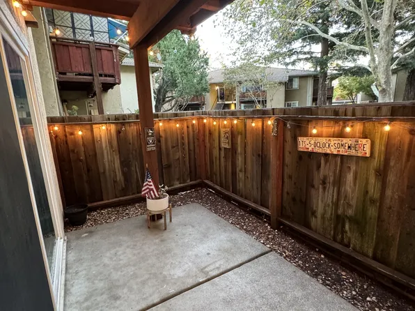 604 Arcadia Dr #1, Vacaville, CA 95687