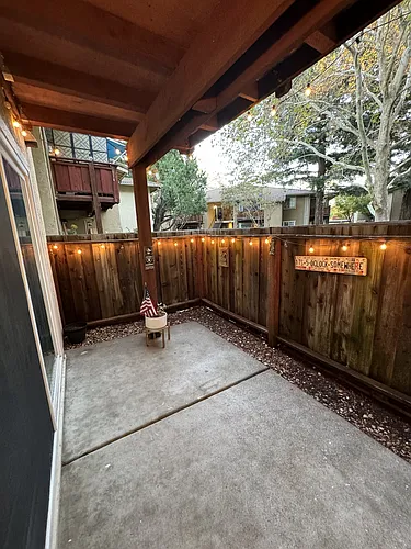 604 Arcadia Dr #1 Photo 1