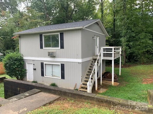 302 22nd Ave NE, Hickory, NC 28601
