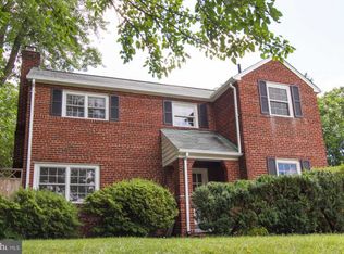 1713 N Glebe Rd, Arlington, VA 22207