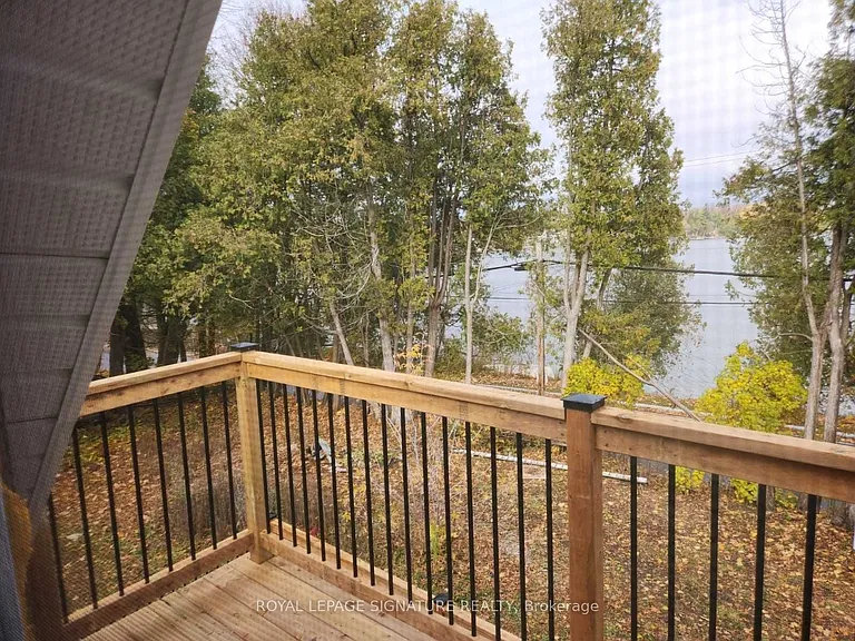 5749 Lakeshore Rd #2 — Photo 13