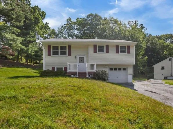 12 Galveston Dr, Monroe, NY 10950