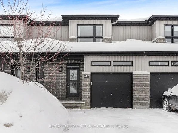 877 Platinum St, Clarence Rockland, ON K4K 0L2