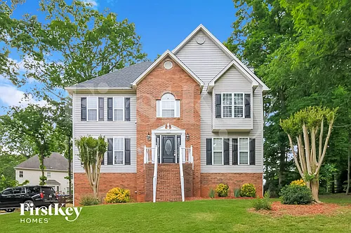 110 Longbridge Dr Photo 1