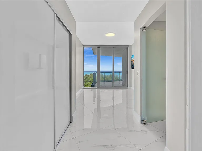 701 N Fort Lauderdale Beach Blvd #802 — Photo 53