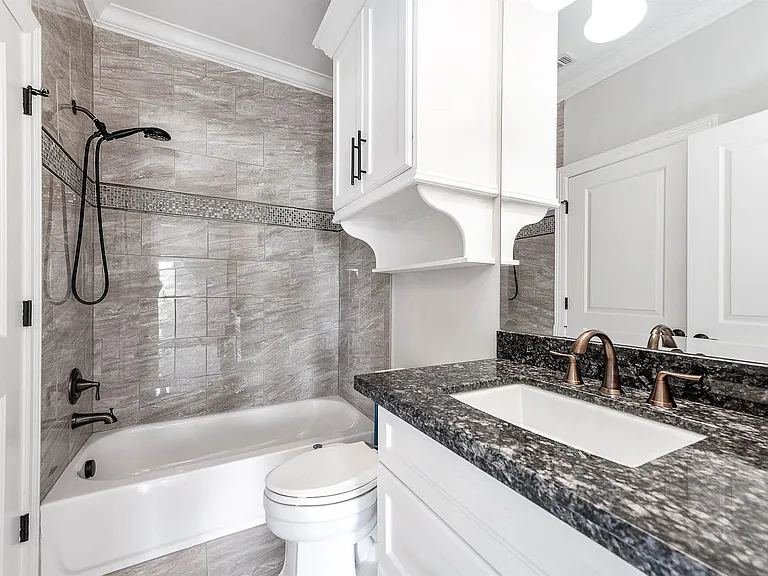 5733 Winsome Ln — Photo 9