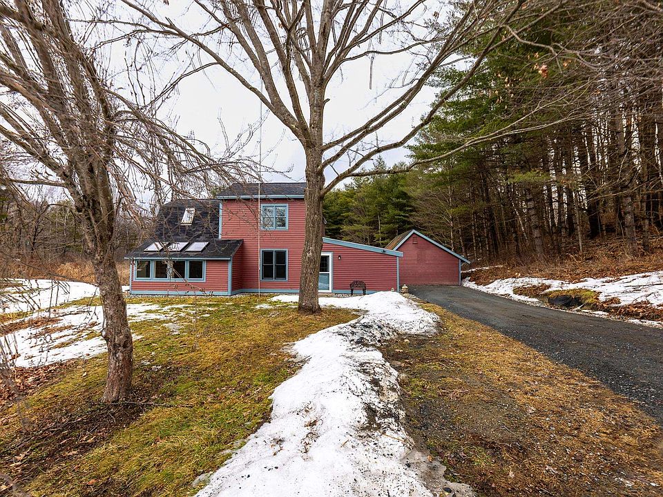 1st image of 15 Melview Ridge