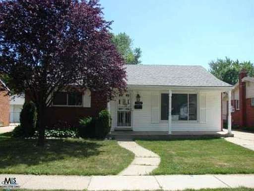 2nd image of 29802 Maplegrove St