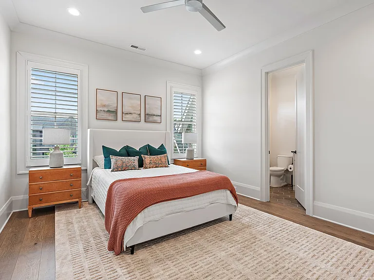 8808 Edgecomb Dr — Photo 39