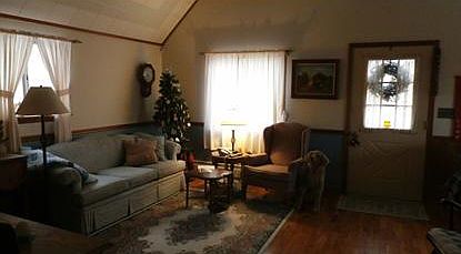 5th image of 19 Laurel Dr