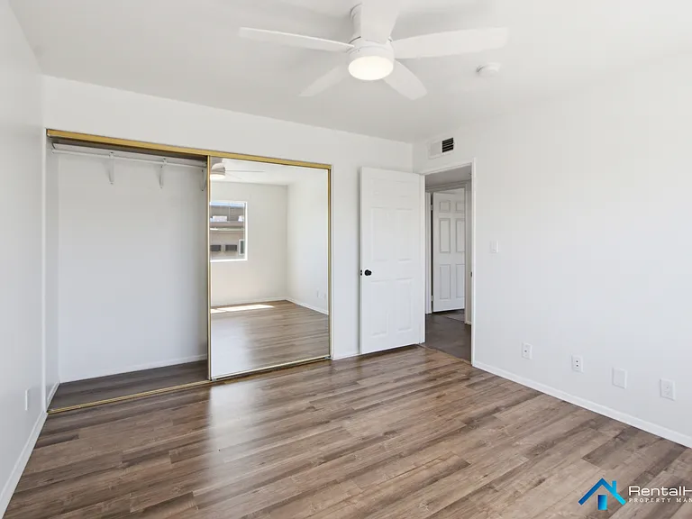 11044 Acama St #203 — Photo 12