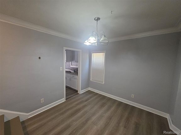 3rd image of 9141 Bedford St
