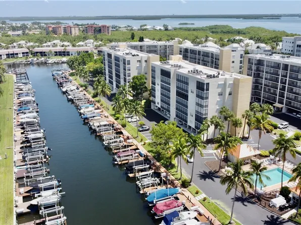 4491 Bay Beach Ln APT 132, Fort Myers Beach, FL 33931