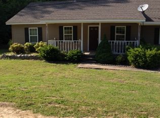 963 McClearen Hollow Rd, Pleasantville, TN 37033