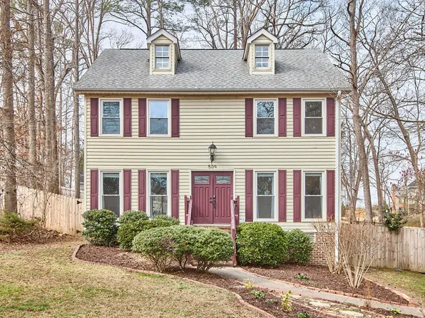 509 Olde Towne Dr, Sanford, NC 27330