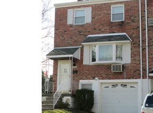 10800 Rayland Rd, Philadelphia, PA 19154