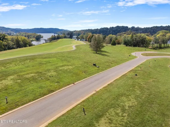 1421 Mockingbird Ln, Loudon, TN 37774