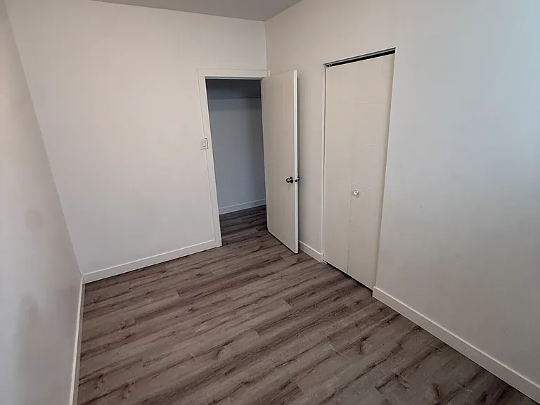 439 Winterton Ave #A — Photo 9