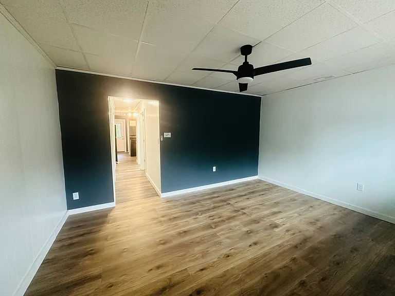 627 Fairfield Rd #3 — Photo 4