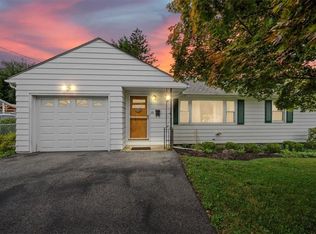 13 Curie Rd, Cornwall On Hudson, NY 12520