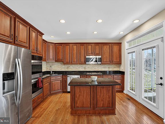 5th image of 5044 Jericho Rd