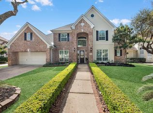 26 Saint Christopher Ct, Sugar Land, TX 77479