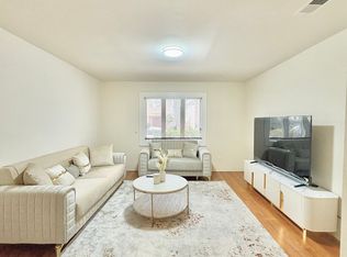 67 Bridgetown St #1, Staten Island, NY 10314