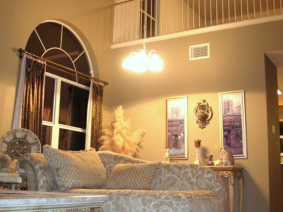 Living Room 3